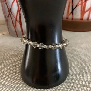 Handmade Gray Glass Stretch Bracelet
